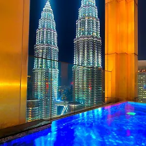 아파트 Crown Tropicana Klcc Center
